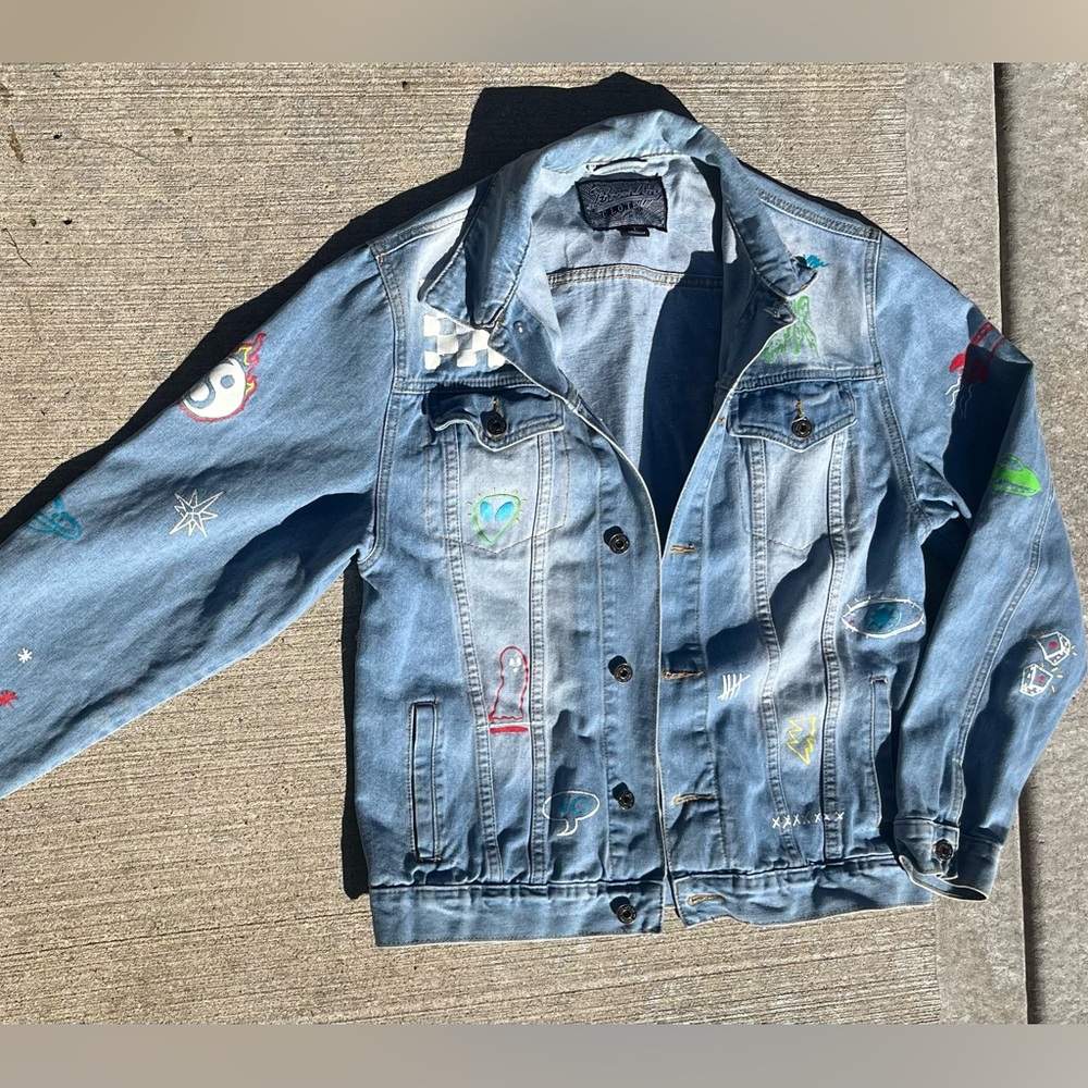 BROOKLYN CLOTH Men’s SAVAGE Jean Y2K Denim Graffiti Streetwear JACKET Medium